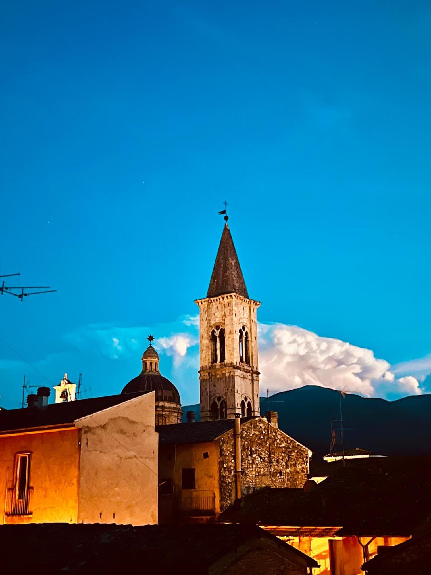 Regina D'Aragona Casa Vacanze Sulmona Esterno foto